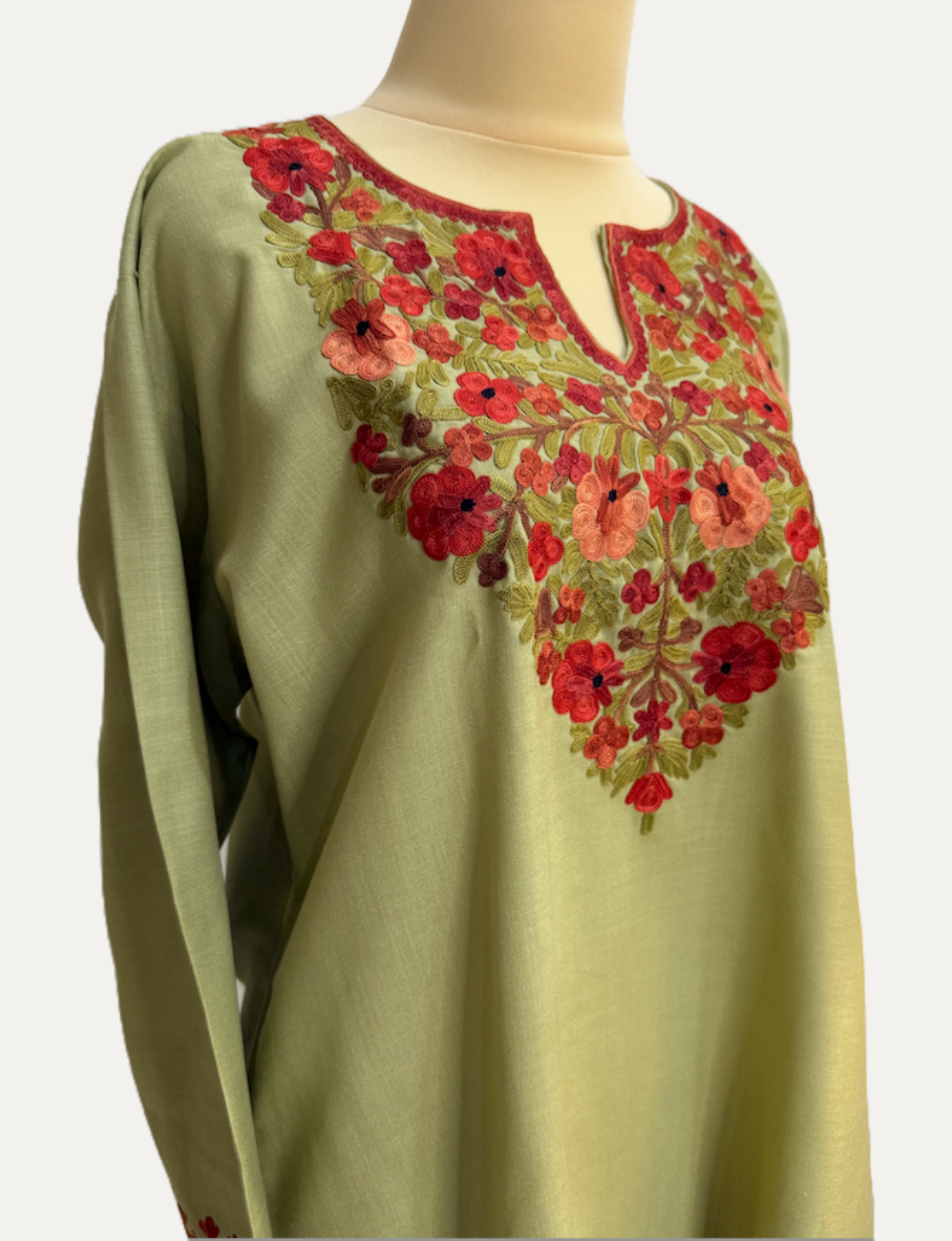 Kurti Short 46 (011)