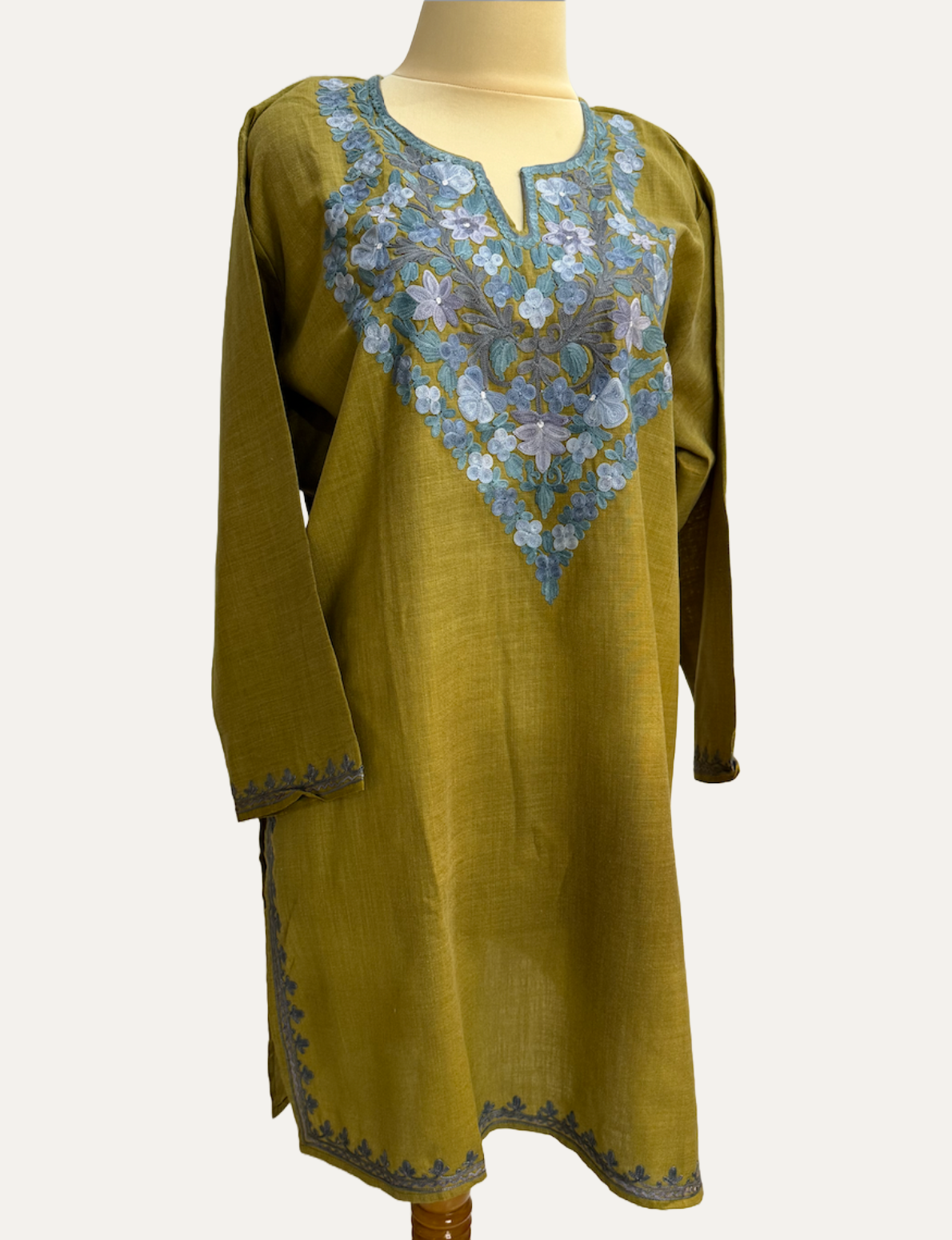 Kurti Short 46 (013)