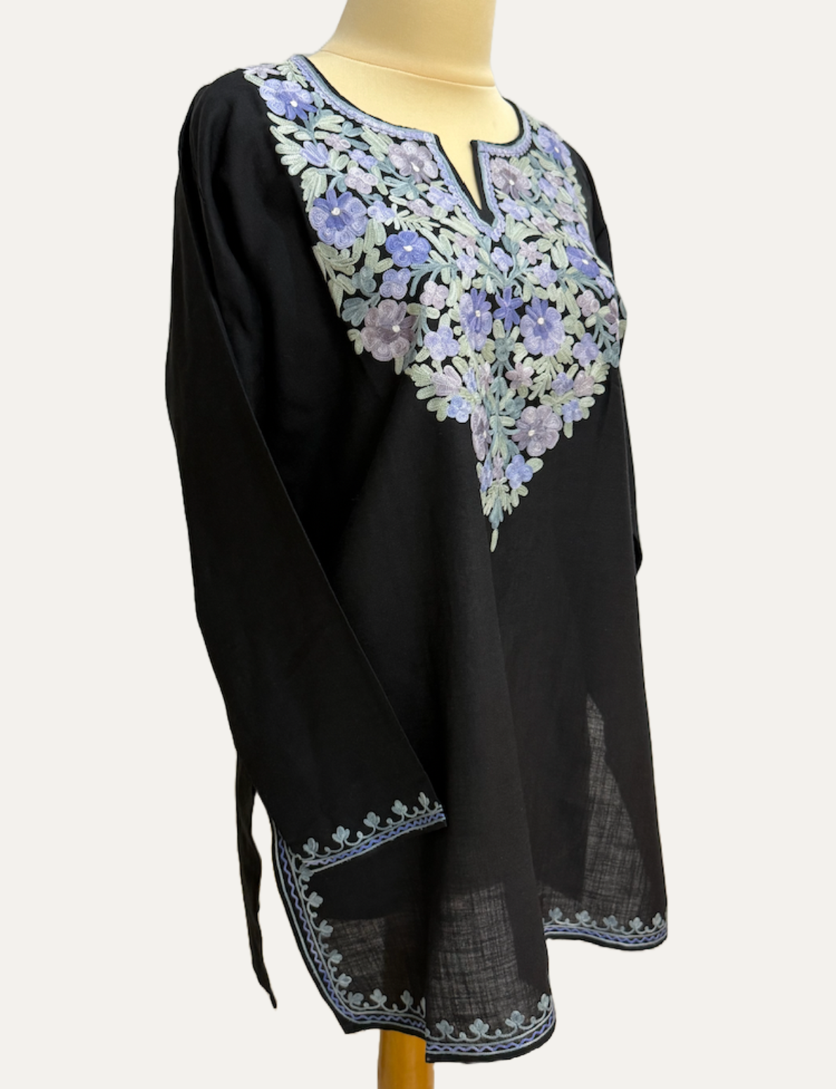 Kurti Short 42 (018)