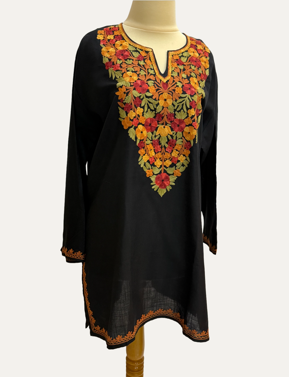 Kurti Short 48 (004)