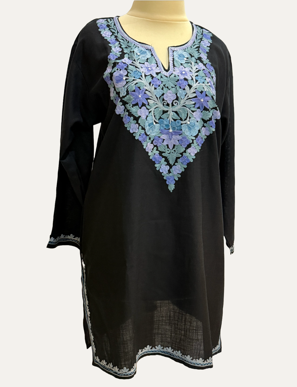 Kurti Short 48 (005)