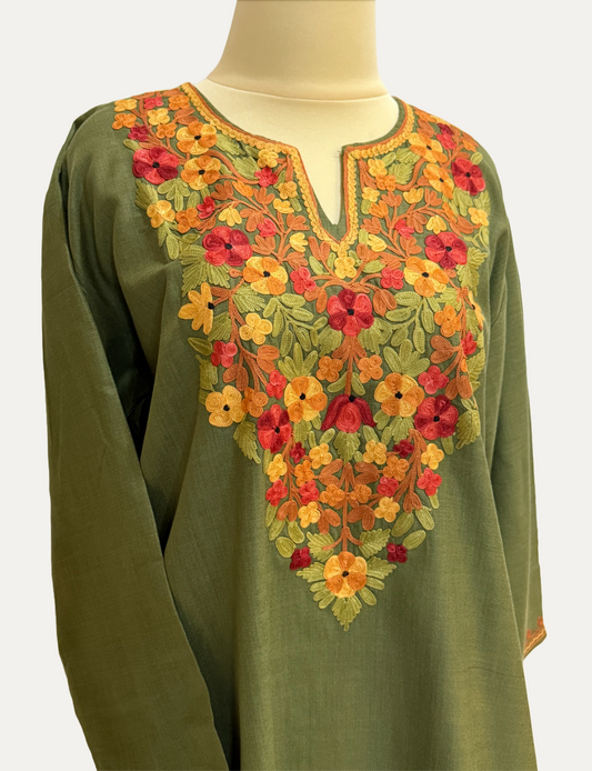 Kurti Short 48 (008)