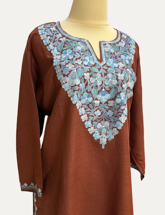 Kurti Short 46 (014)