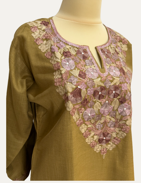 Kurti Short 42 (017)
