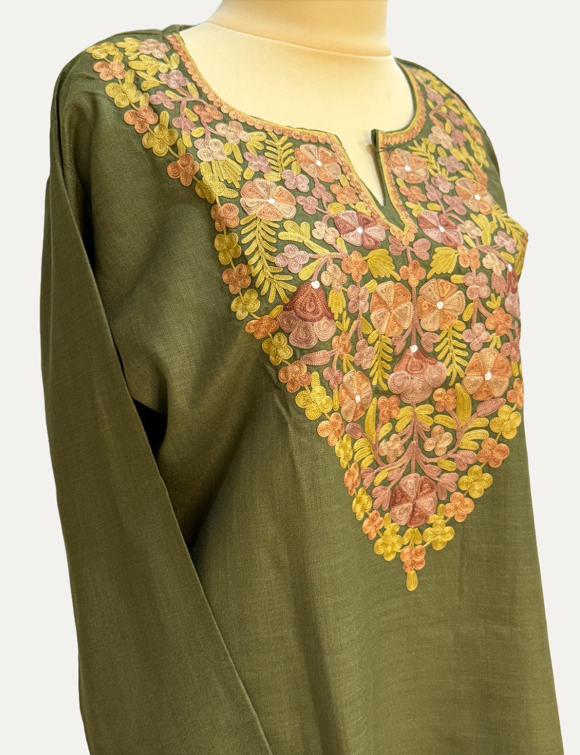 Kurti Short 42 (025)