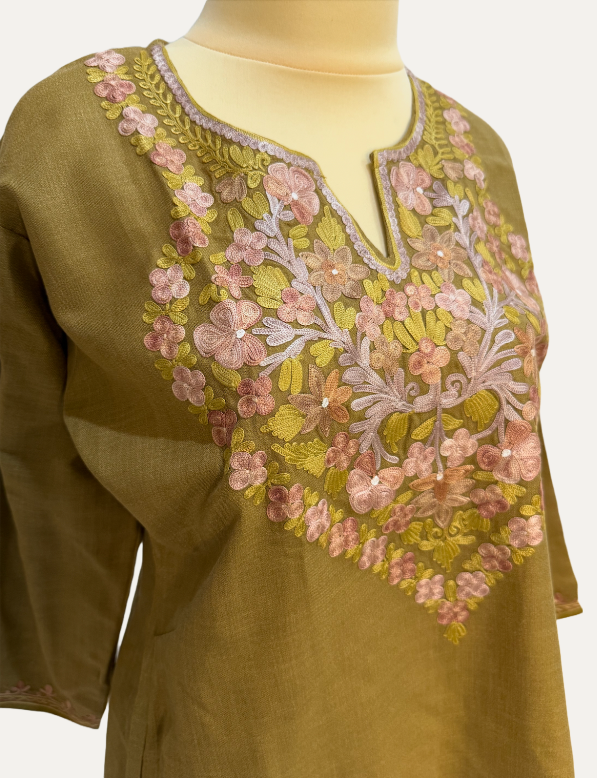 Kurti Short 42 (028)