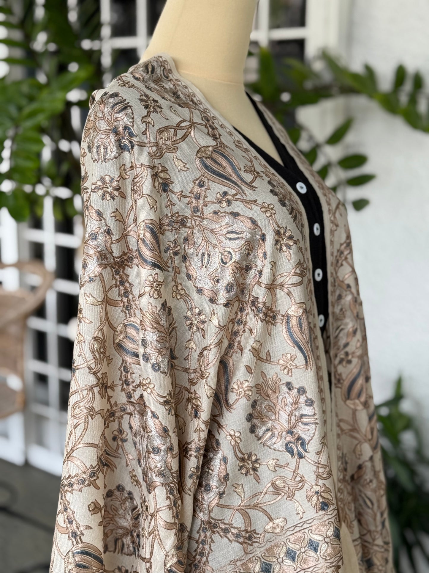Tulip Stole Beige