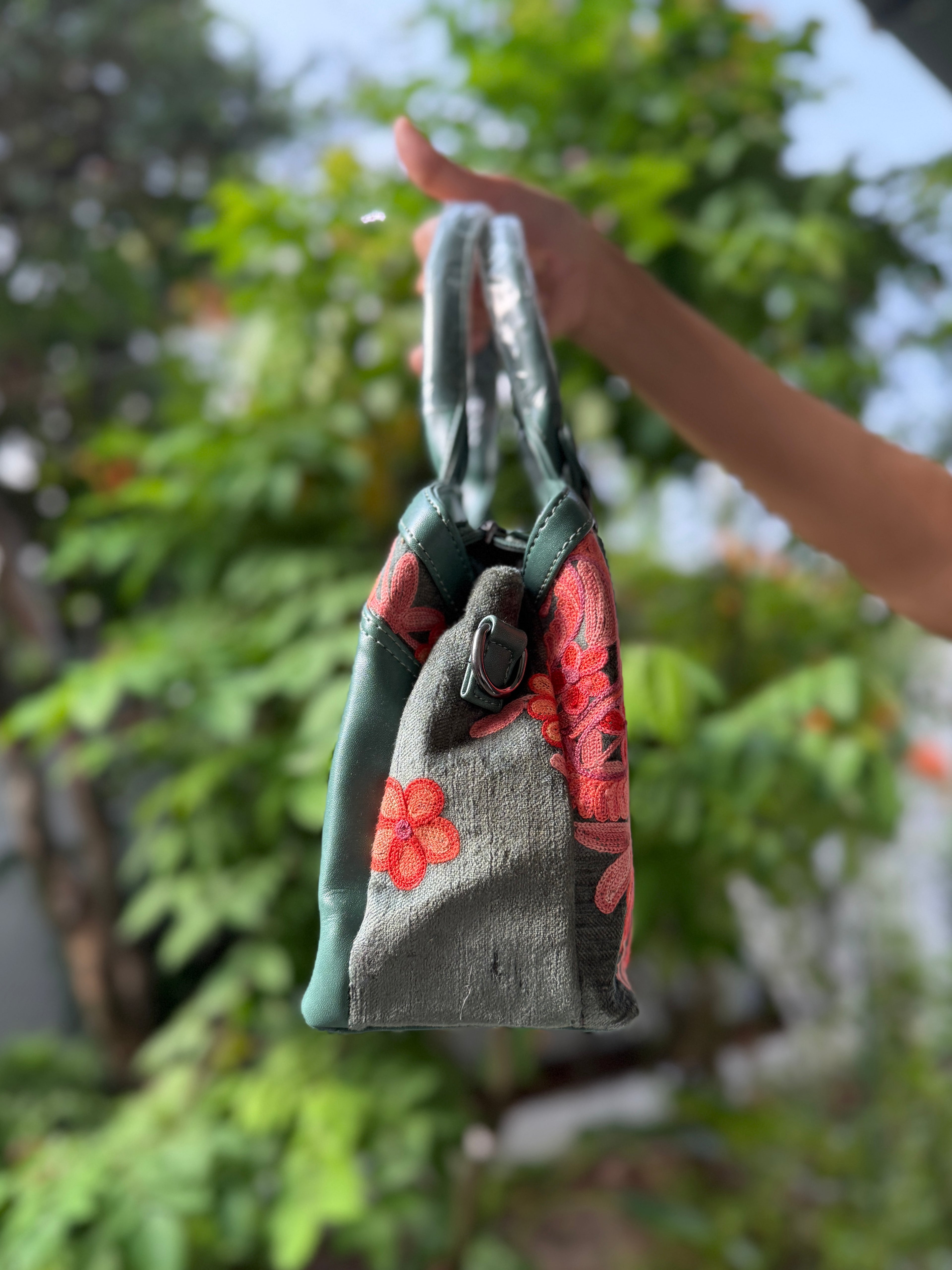 Floral Kashmiri Handbag