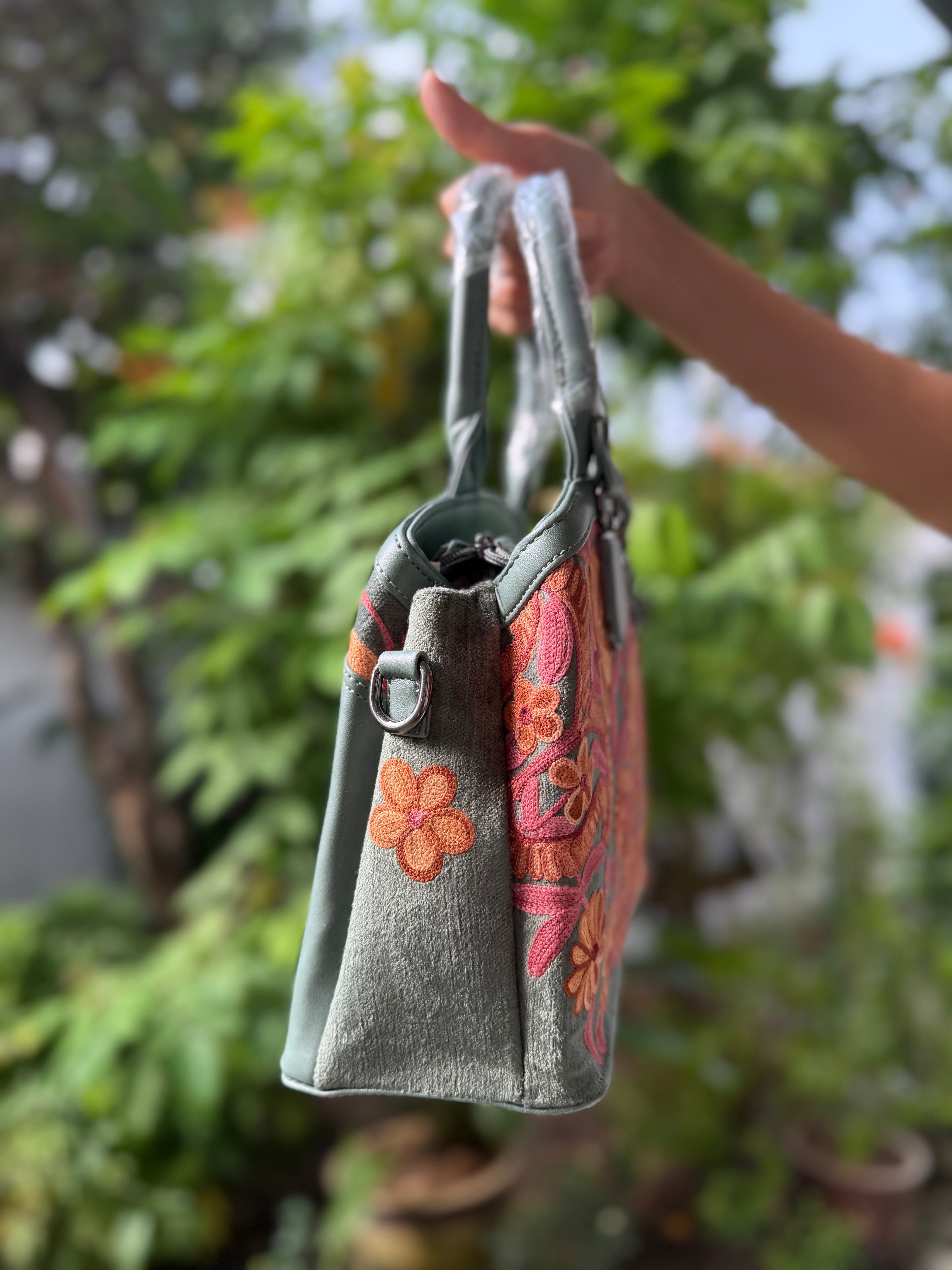 Floral Kashmiri Handbag