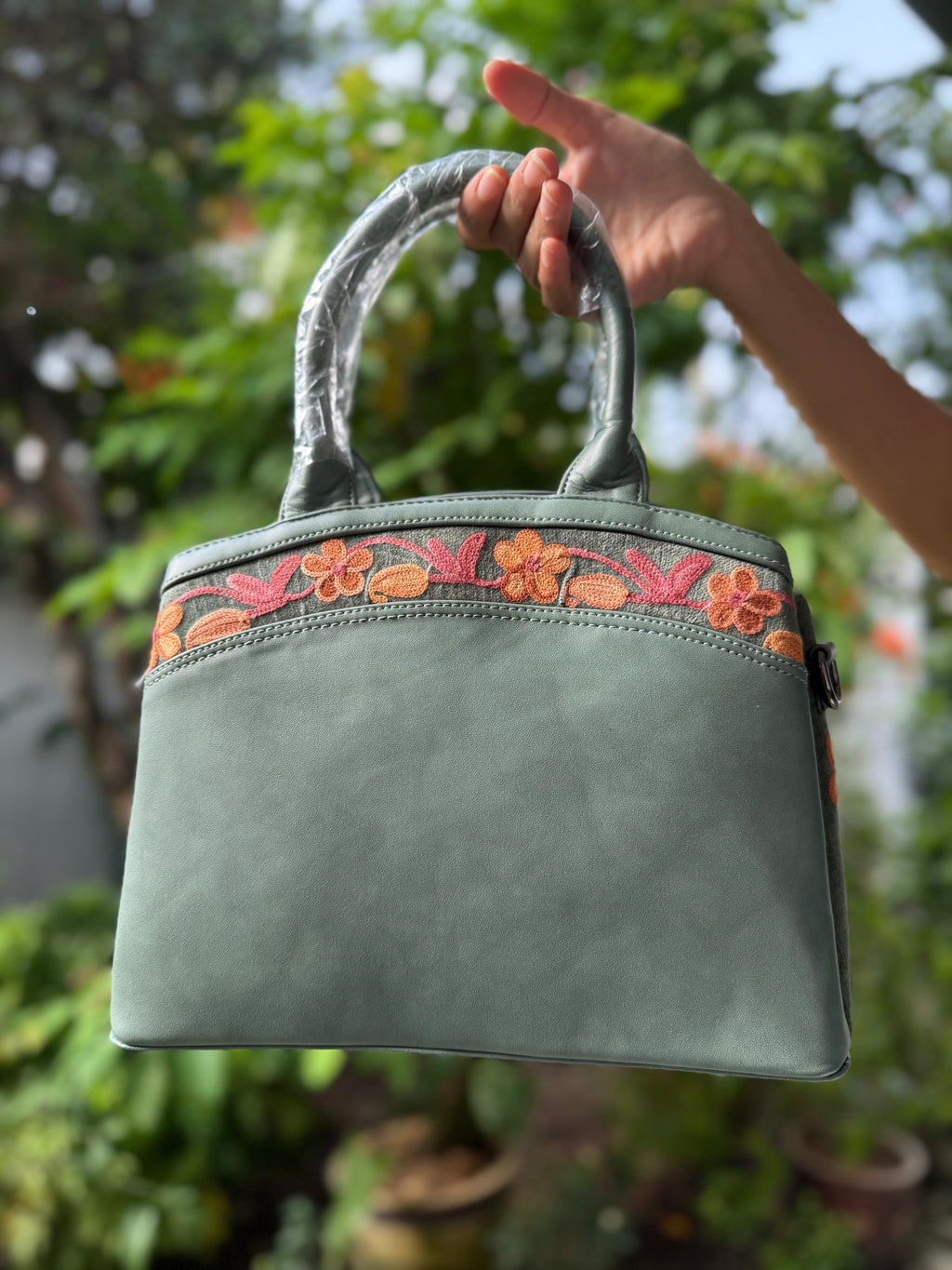 Floral Kashmiri Handbag