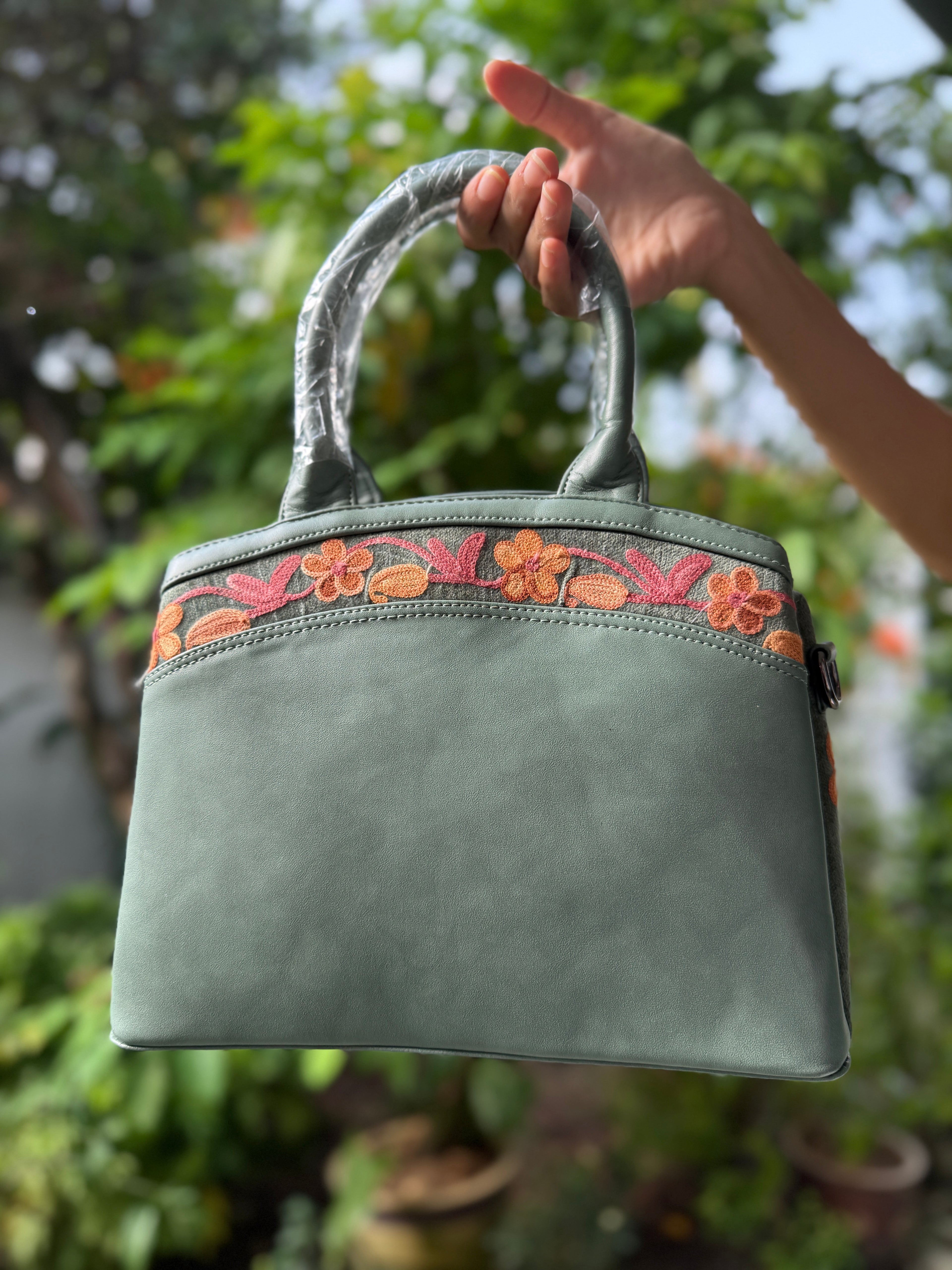 Floral Kashmiri Handbag