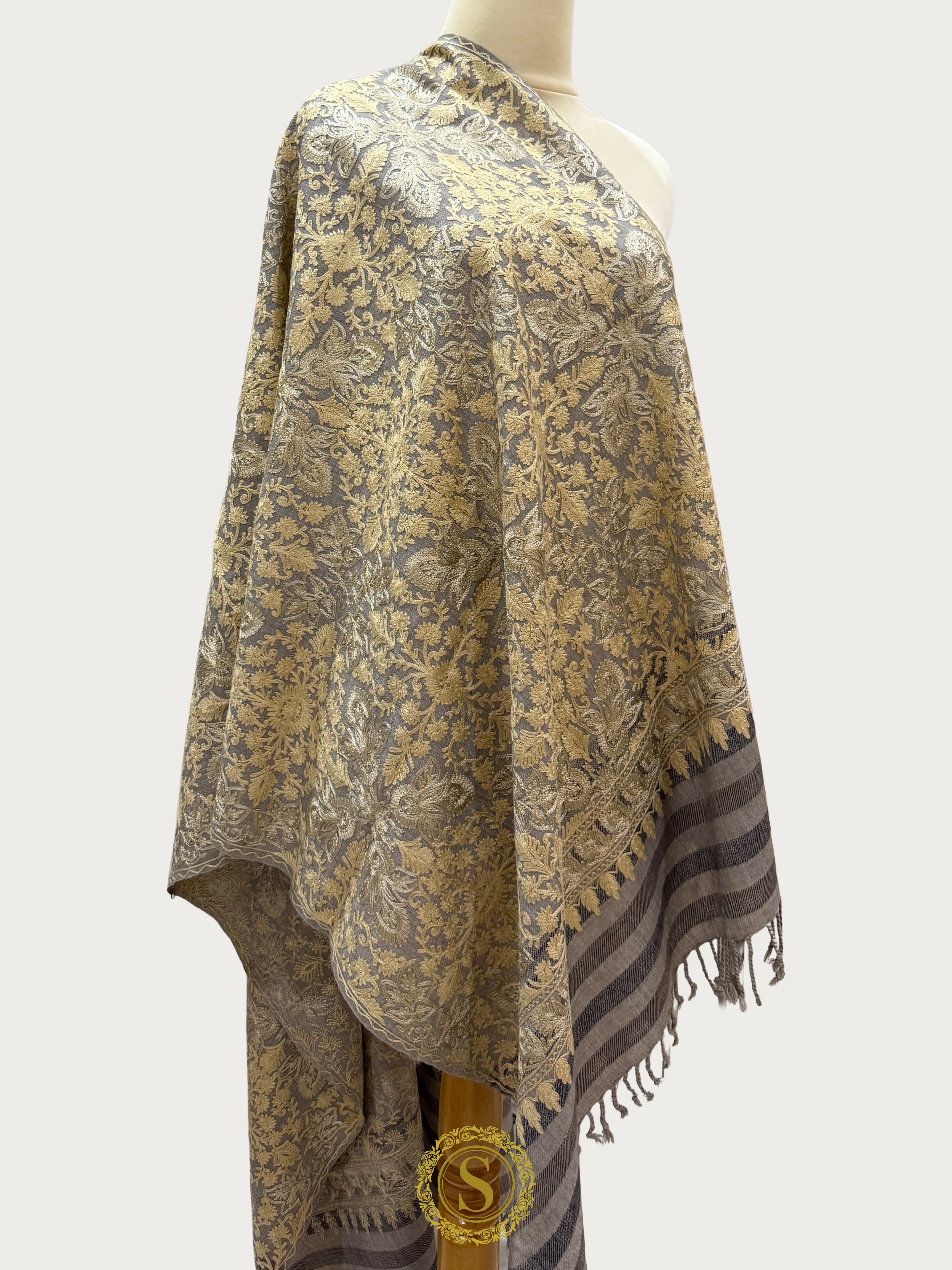 Elegant Kashmiri Aari Work Wool Shawl | Embroidered