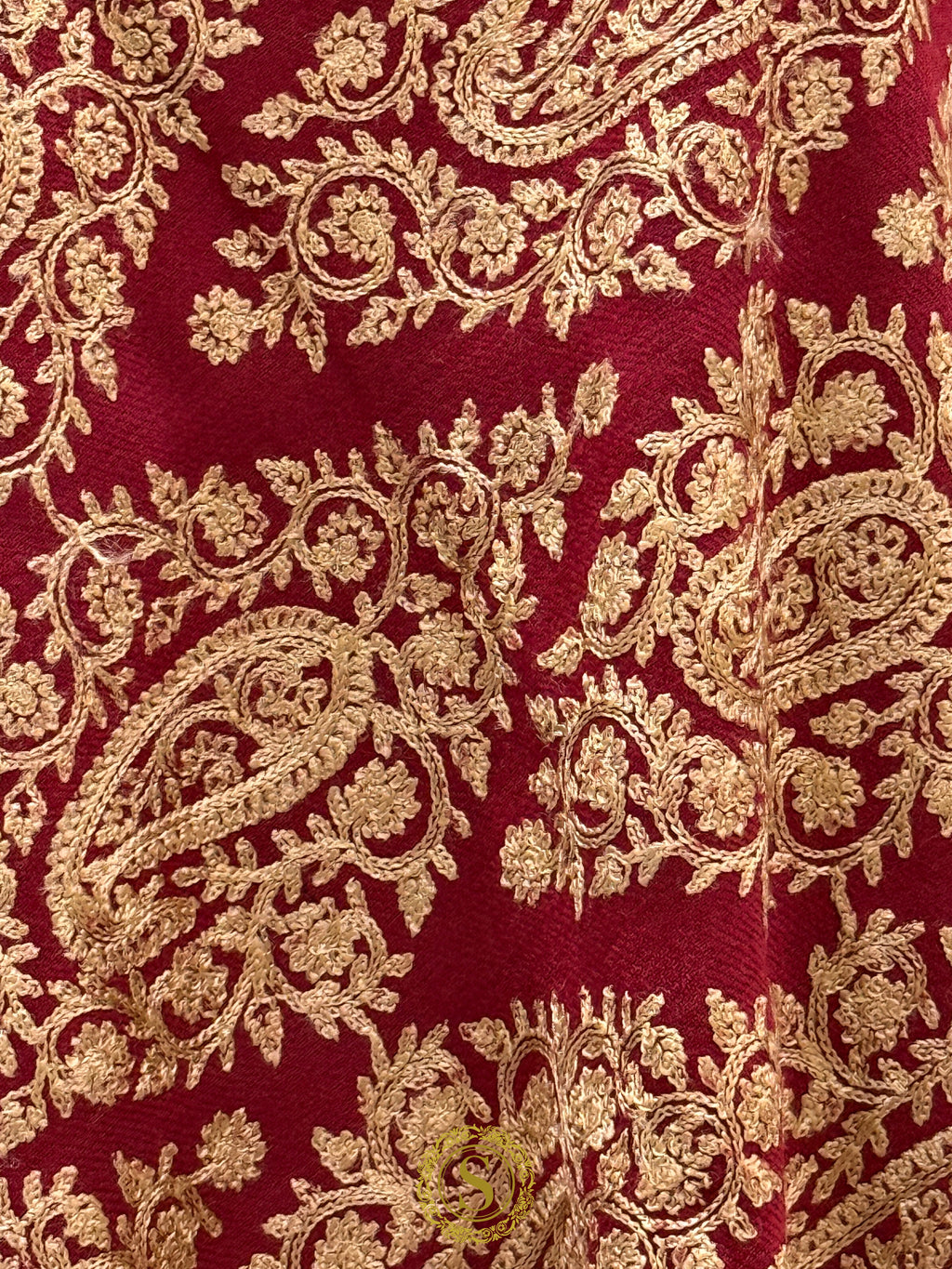 Elegant Kashmiri Aari Work Wool Shawl | Embroidered