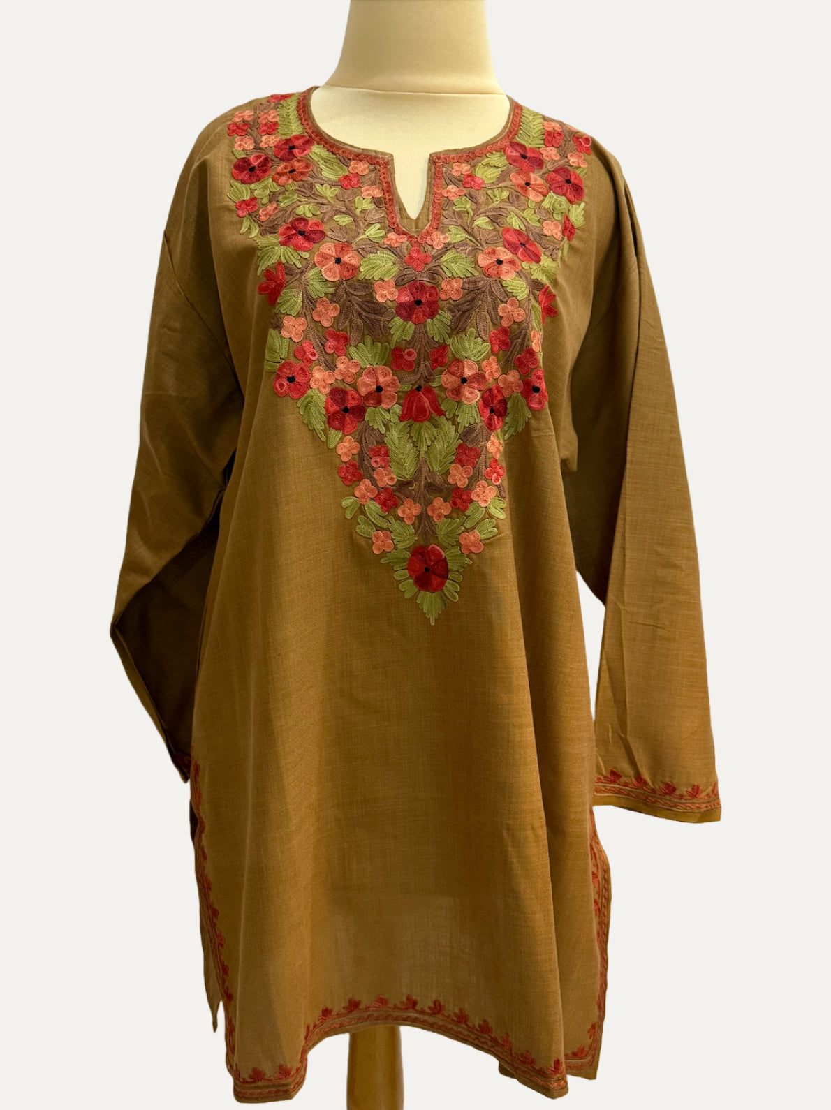 Kurti Short 48 (002)