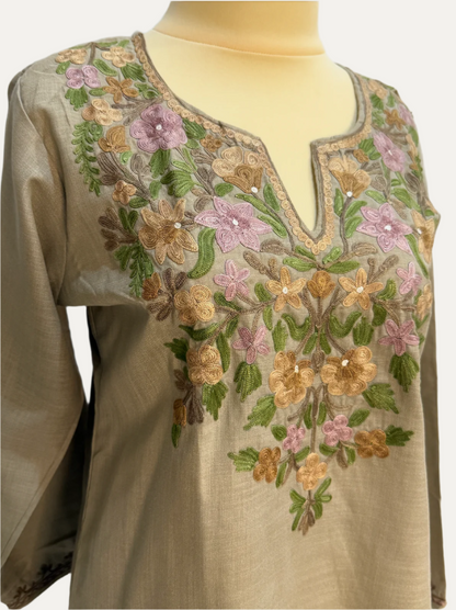 Kurti Short 40 (031)