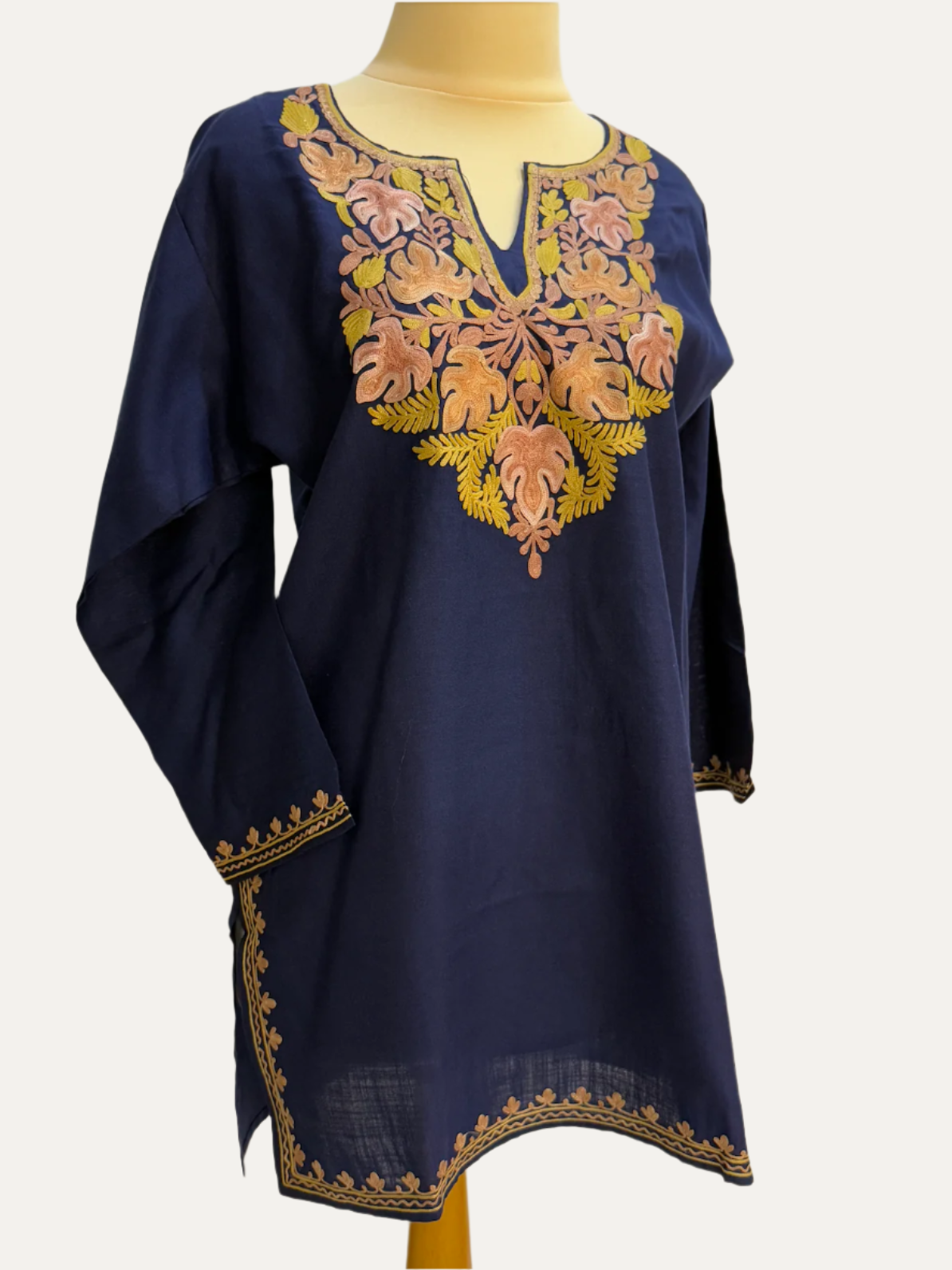 Kurti Short 40 (035)