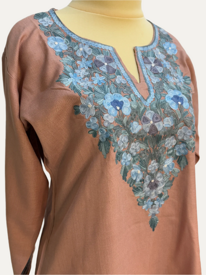 Kurti Short 40 (036)