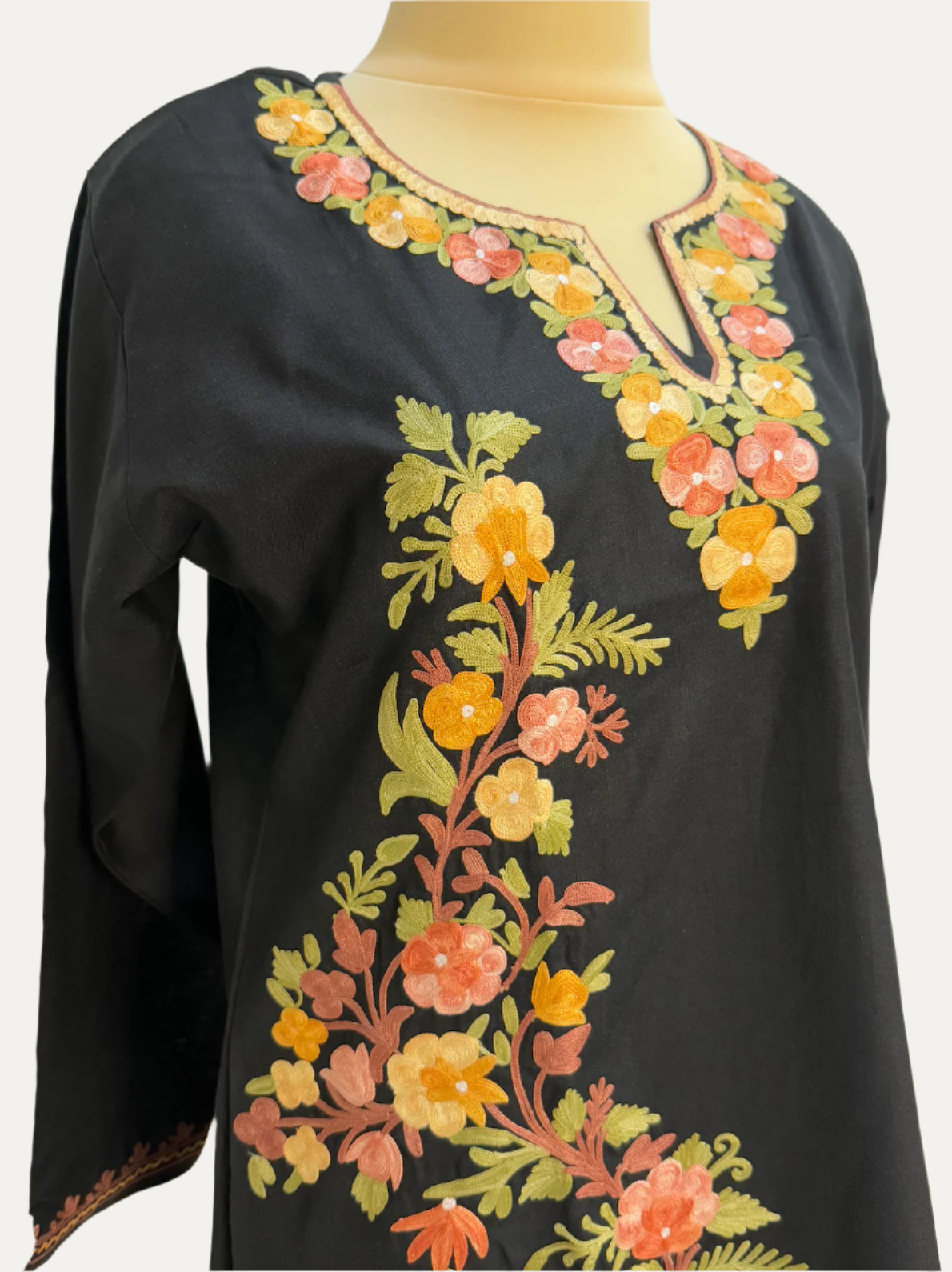 Kurti Short 40 (037)