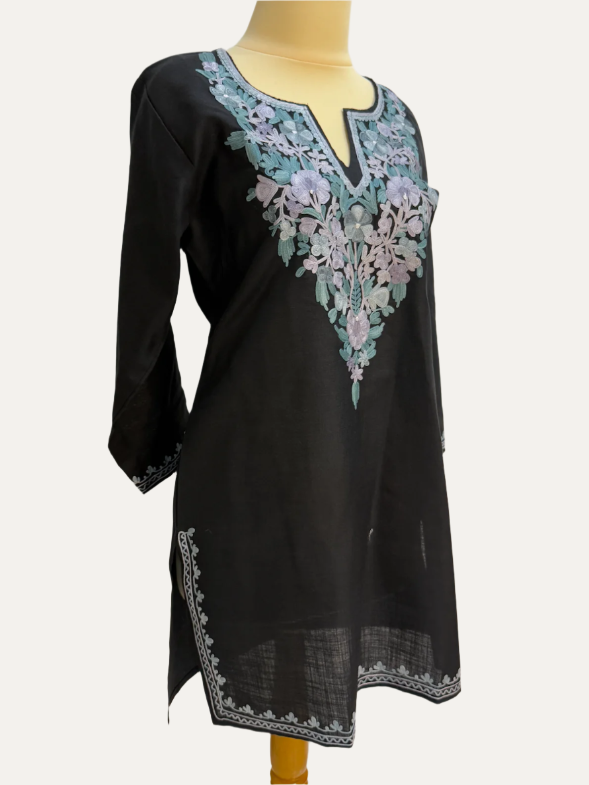 Kurti Short 40 (039)