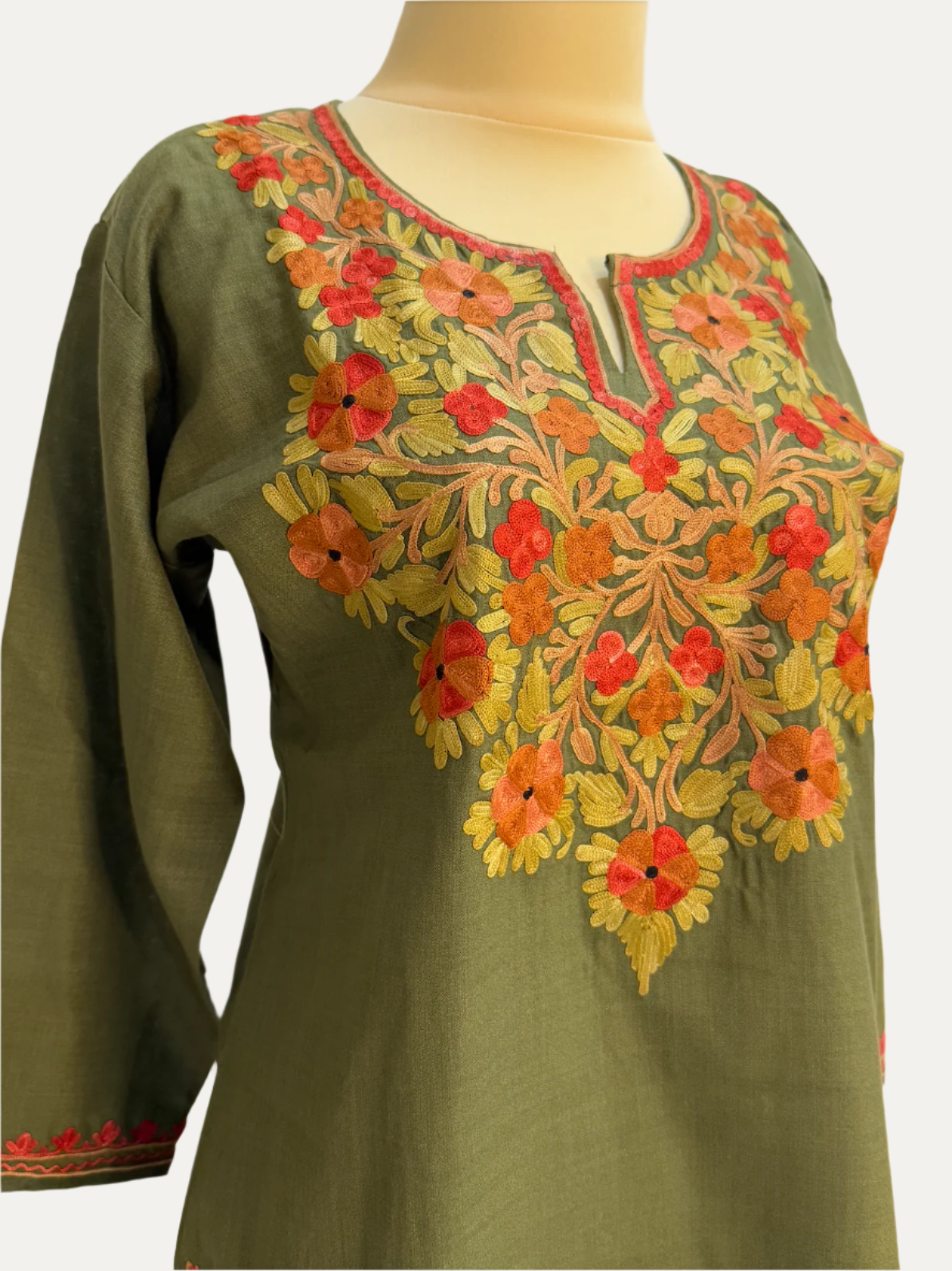 Kurti Short 40 (040)