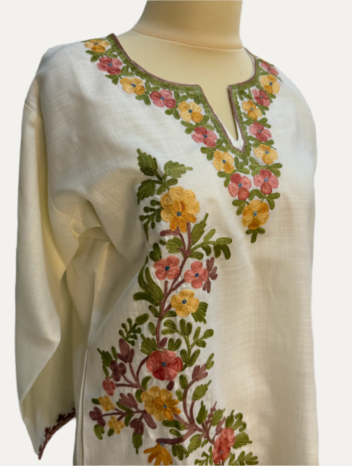 Kurti Short 40 (041)