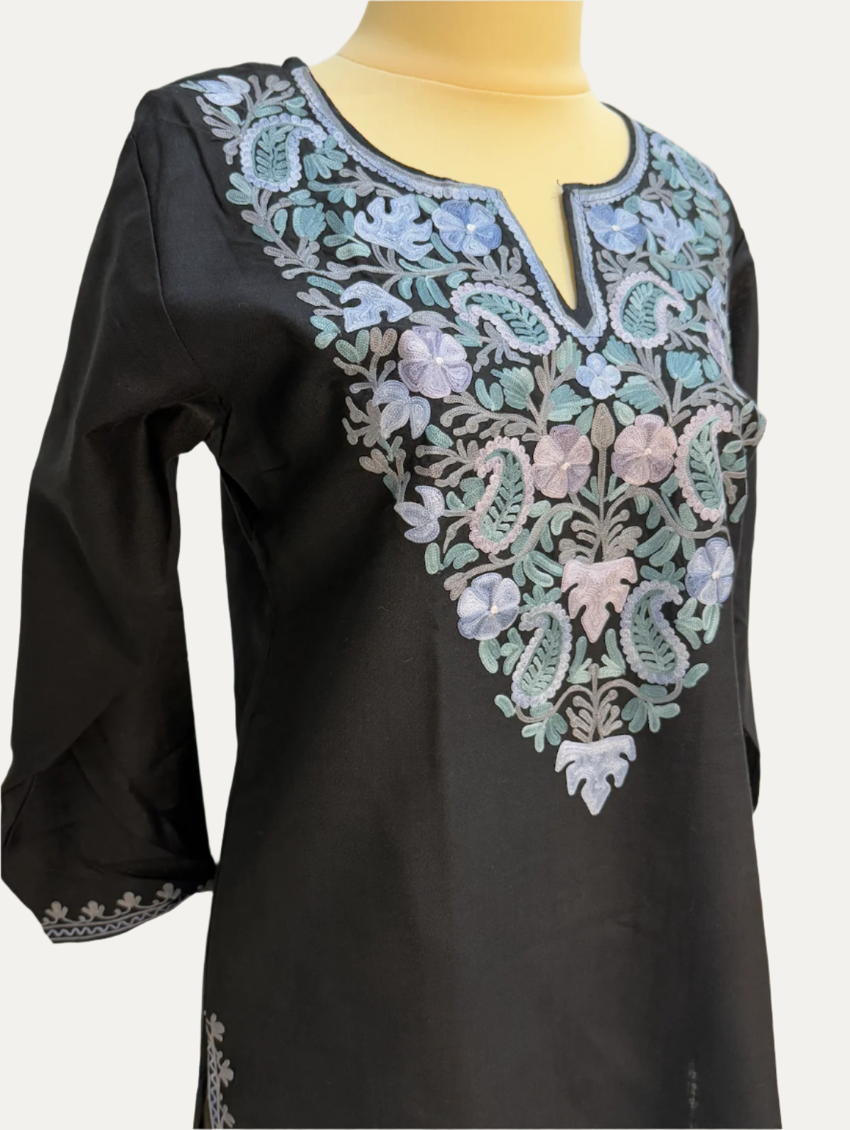 Kurti Short 38 (045)